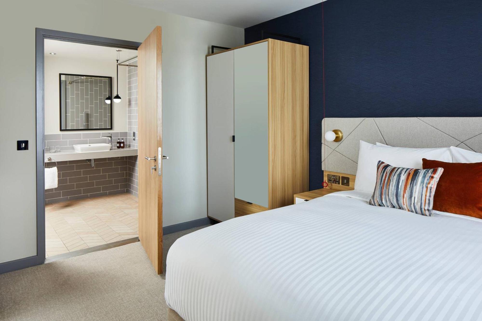Residence Inn By Marriott Slough Exteriör bild